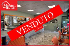 “PIZZERIA AL TAGLIO ARCOBALENO” in centro a Cervignano del Friuli